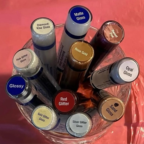 LipSense Gloss by SeneGence - GLOSSY (5 for $60)